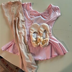 Toddler girl ballet outfit - youth small